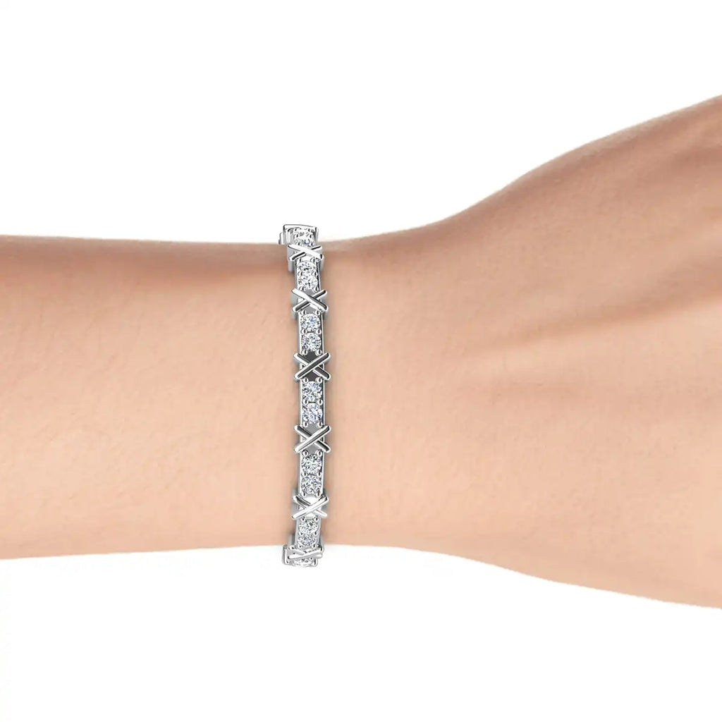 Гривна X Design с кристали и 18K Златно покритие