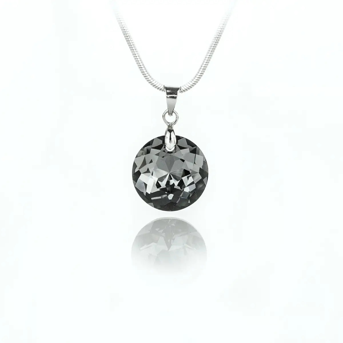 Дамско kолие Circle Pendant с австрийски кристали