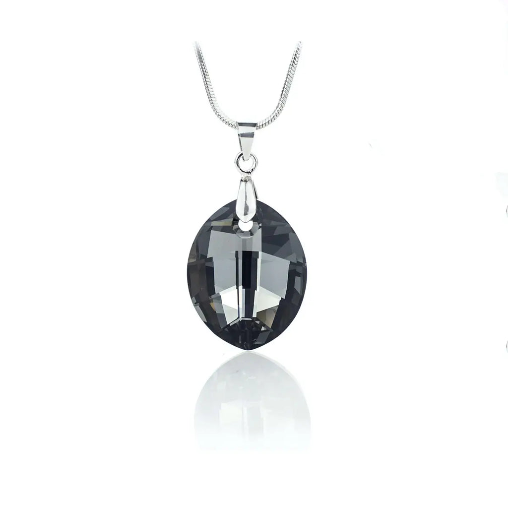 Кристално колие Leaf Pendant