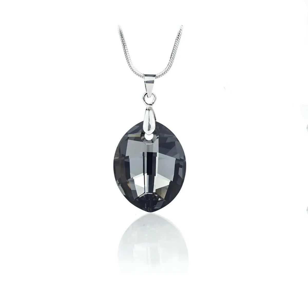 Кристално колие Leaf Pendant