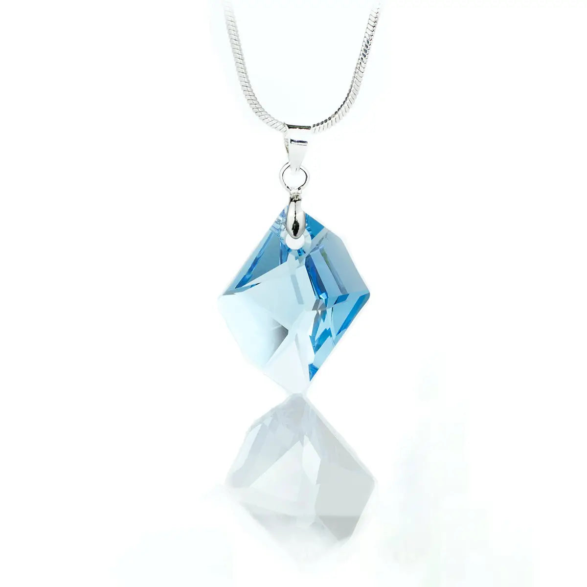 Кристално колие Rhombus Pendant в нежно лилаво 2 размера
