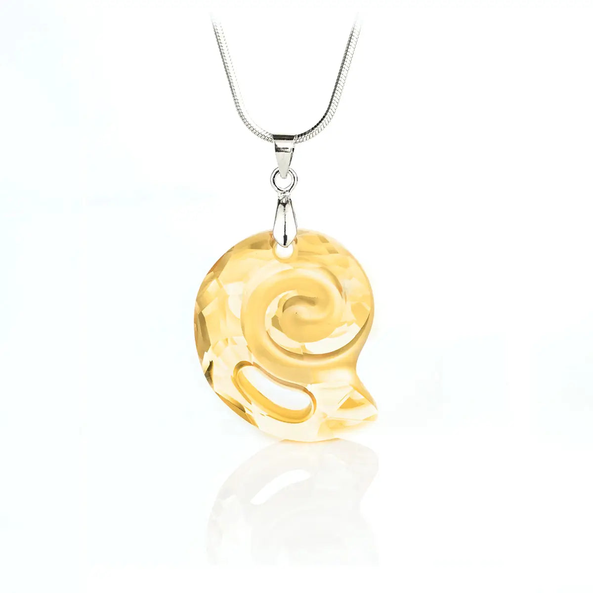 Kристално колие Sea Snail Pendant 2 размера