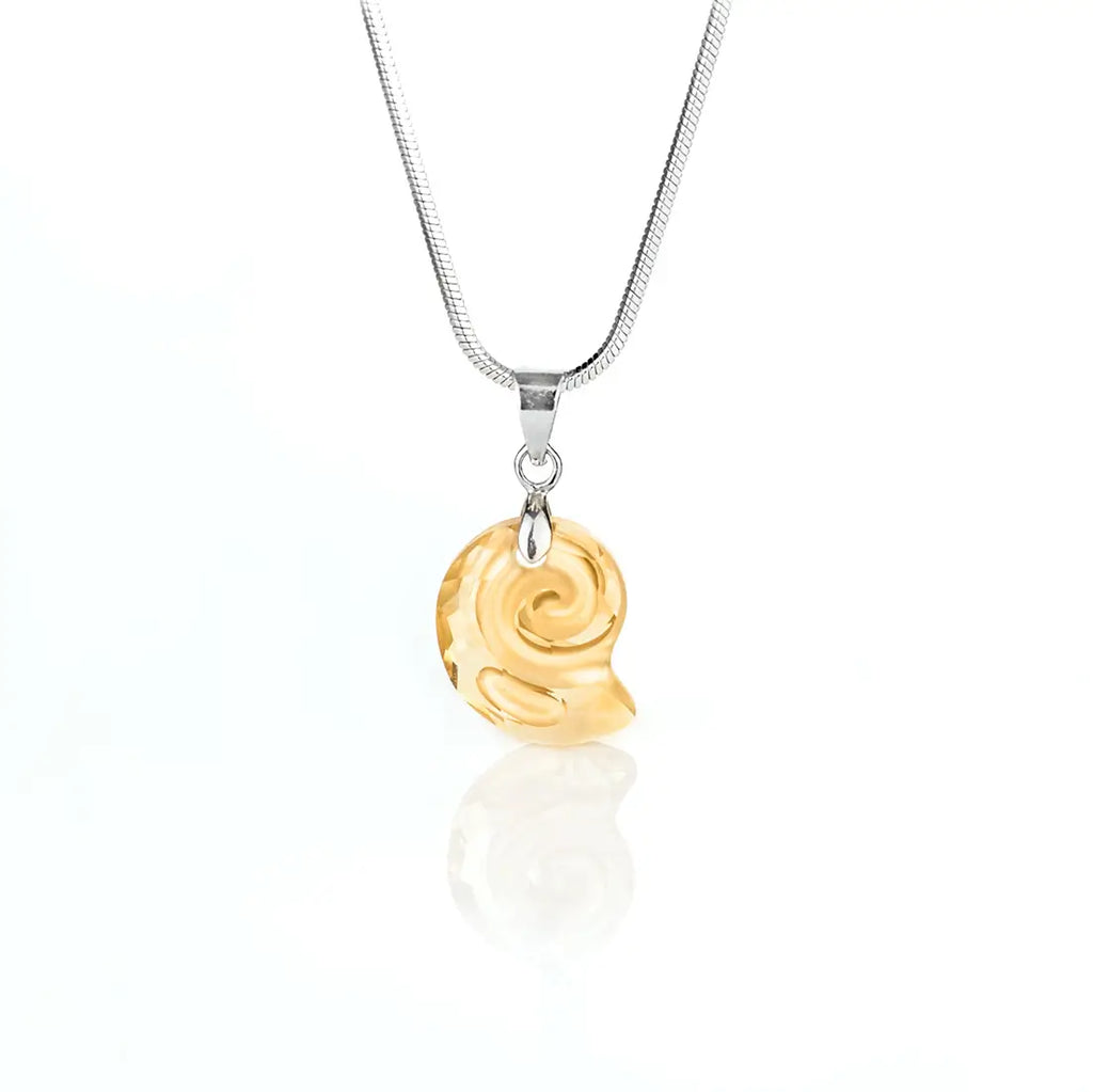Kристално колие Sea Snail Pendant 2 размера