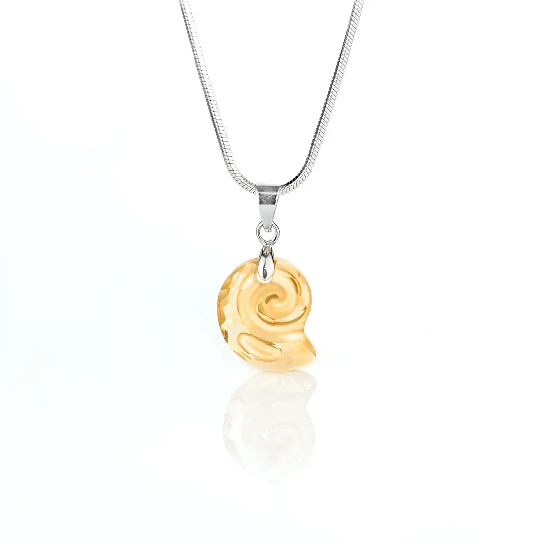 Kристално колие Sea Snail Pendant 2 размера