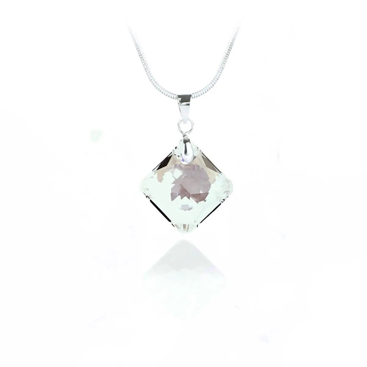 Кристално колие Square Pendant