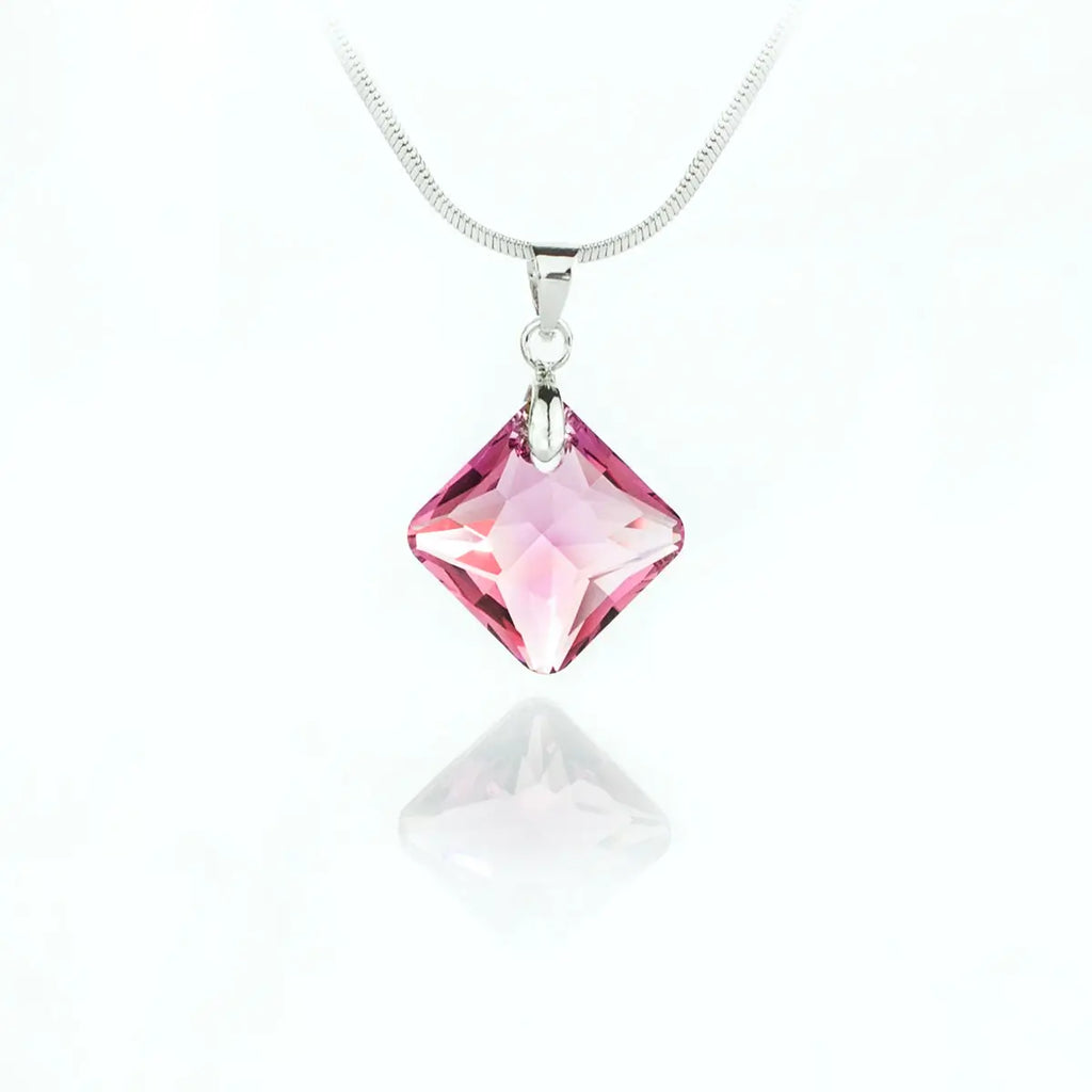 Кристално колие Square Pendant
