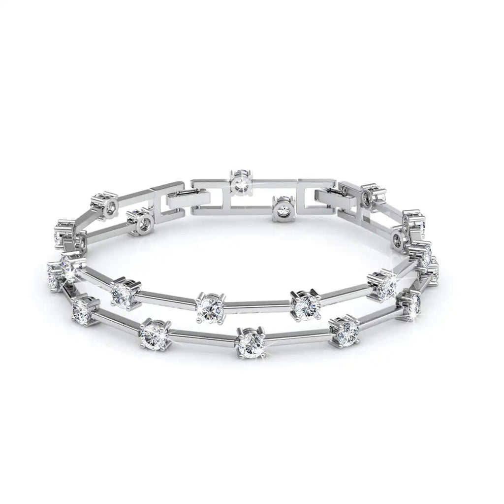 Модерен дизайн гривна с кристали Сваровски и покритие от бяло злато