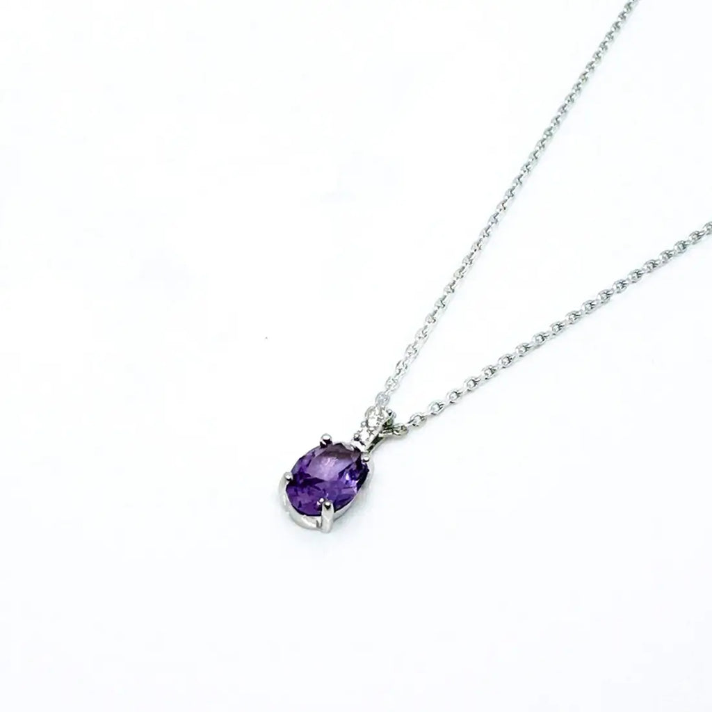 Нежно сребърно колие с Нано Александрит и циркони Класическа елегантност