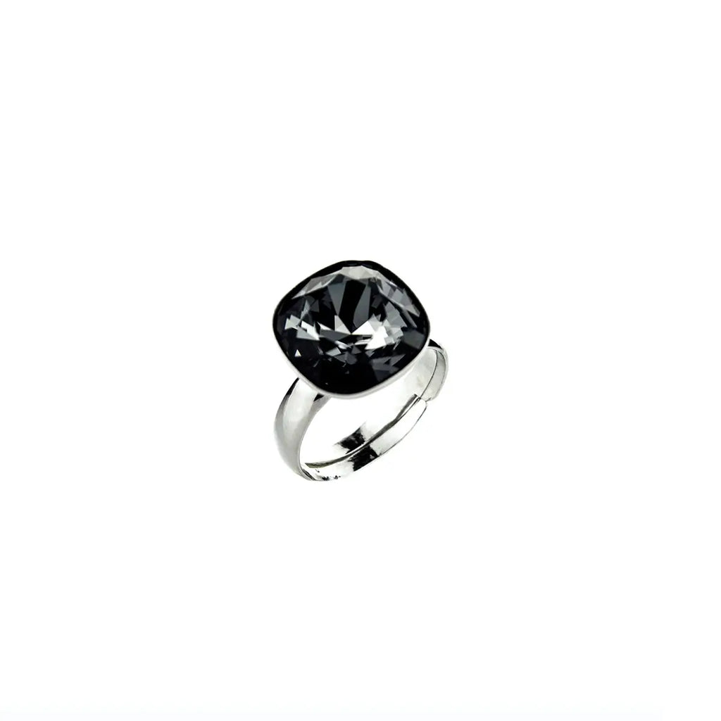 Сребърeн пръстен Quadro с австрийски кристали 2 варианта