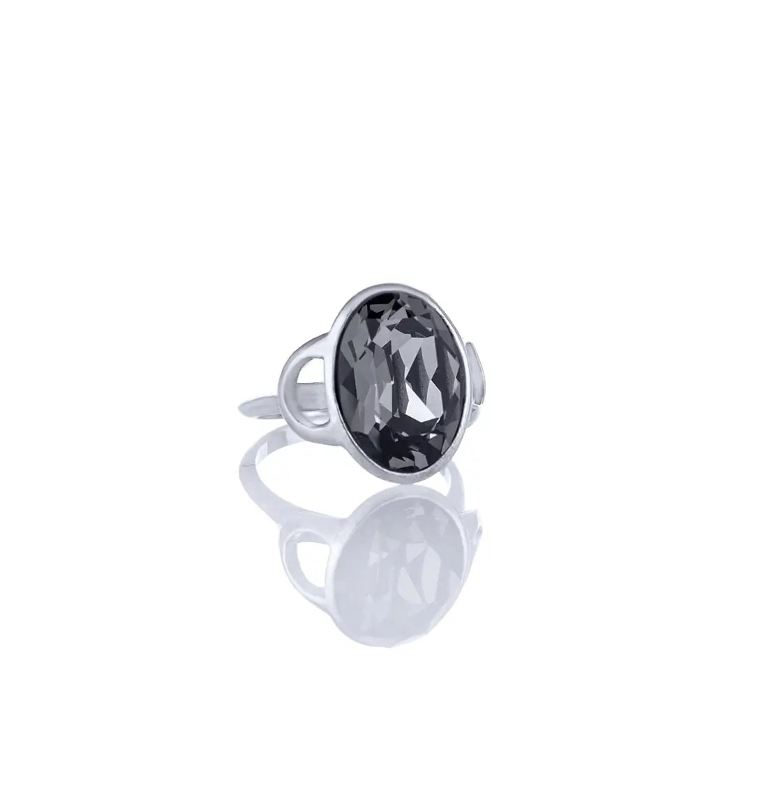 Сребърен пръстен със син овален кристал Аqua Shine