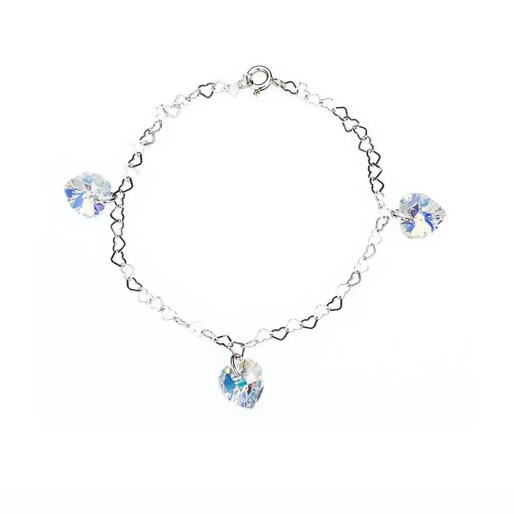 Сребърна гривна с малки кристали сърца