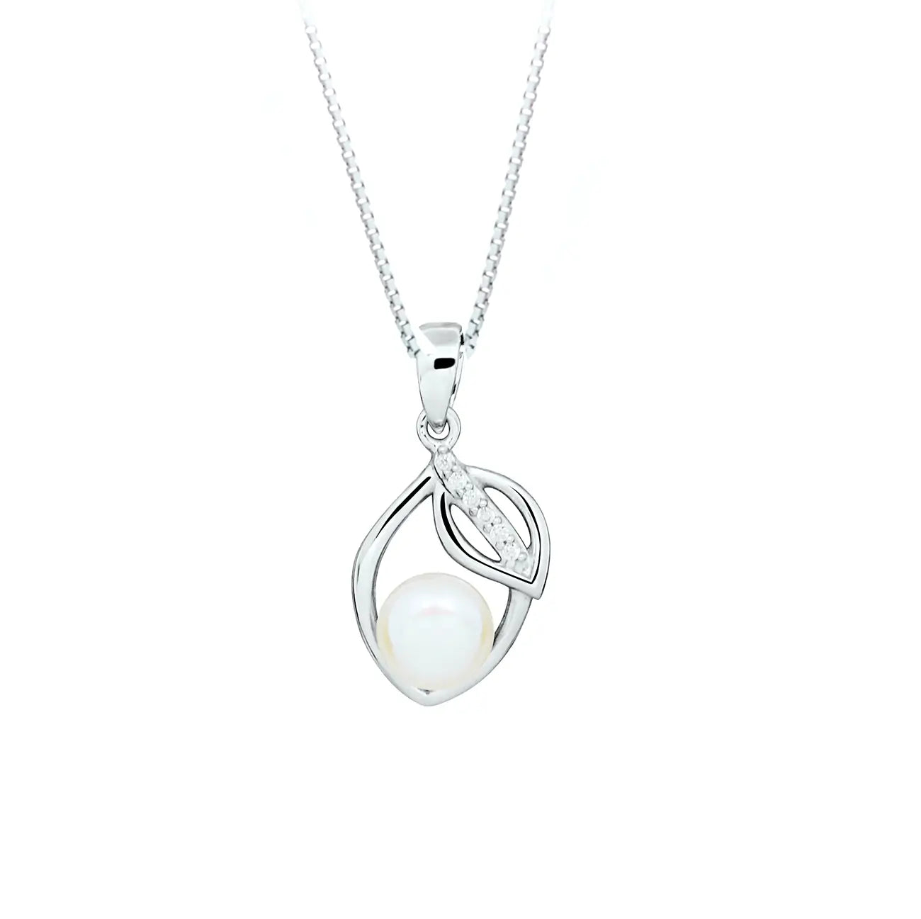 Фино сребърно колие с речна перла и циркови с форма на листо